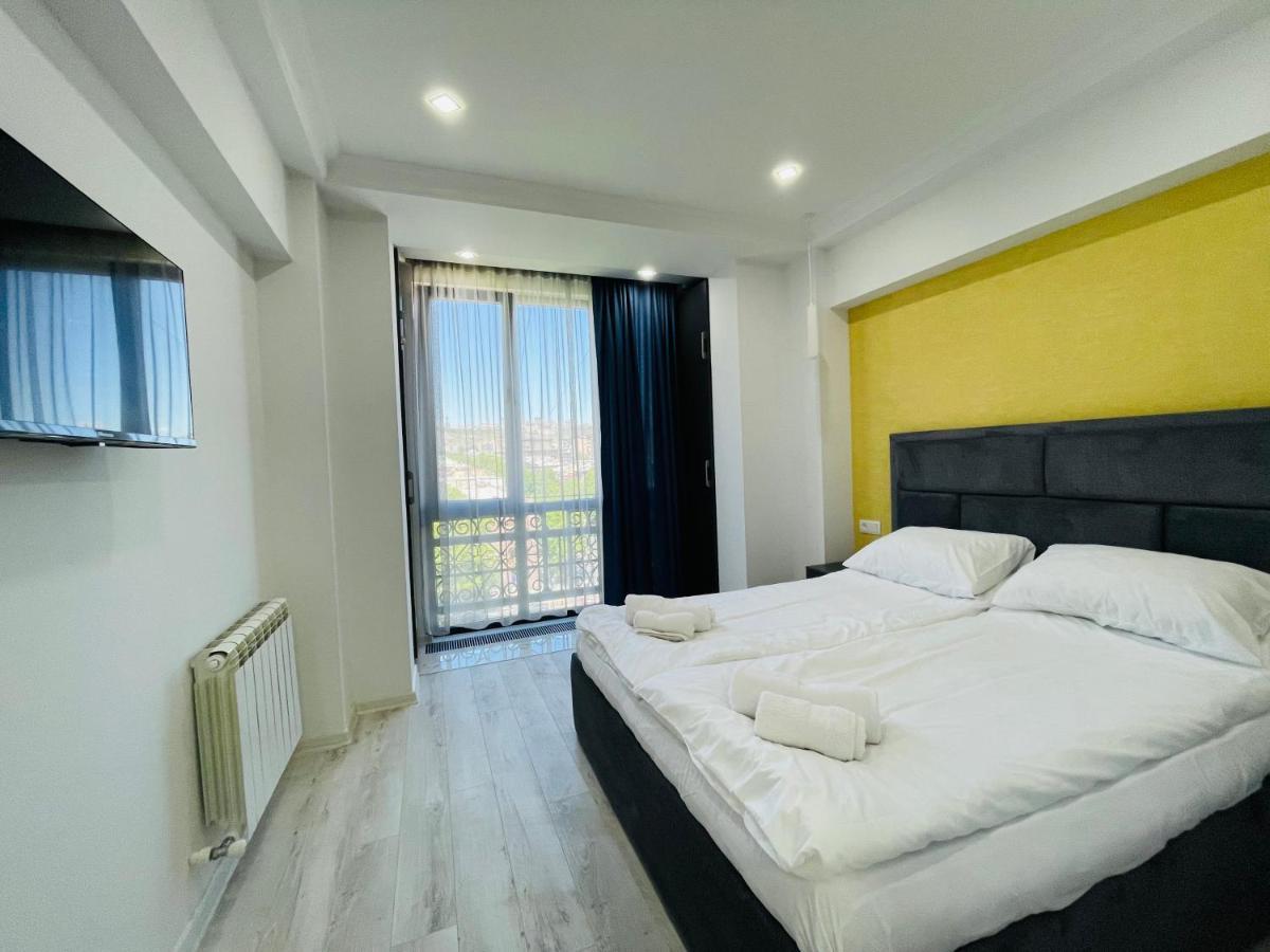 Panorama Apartments Erivan Exterior foto