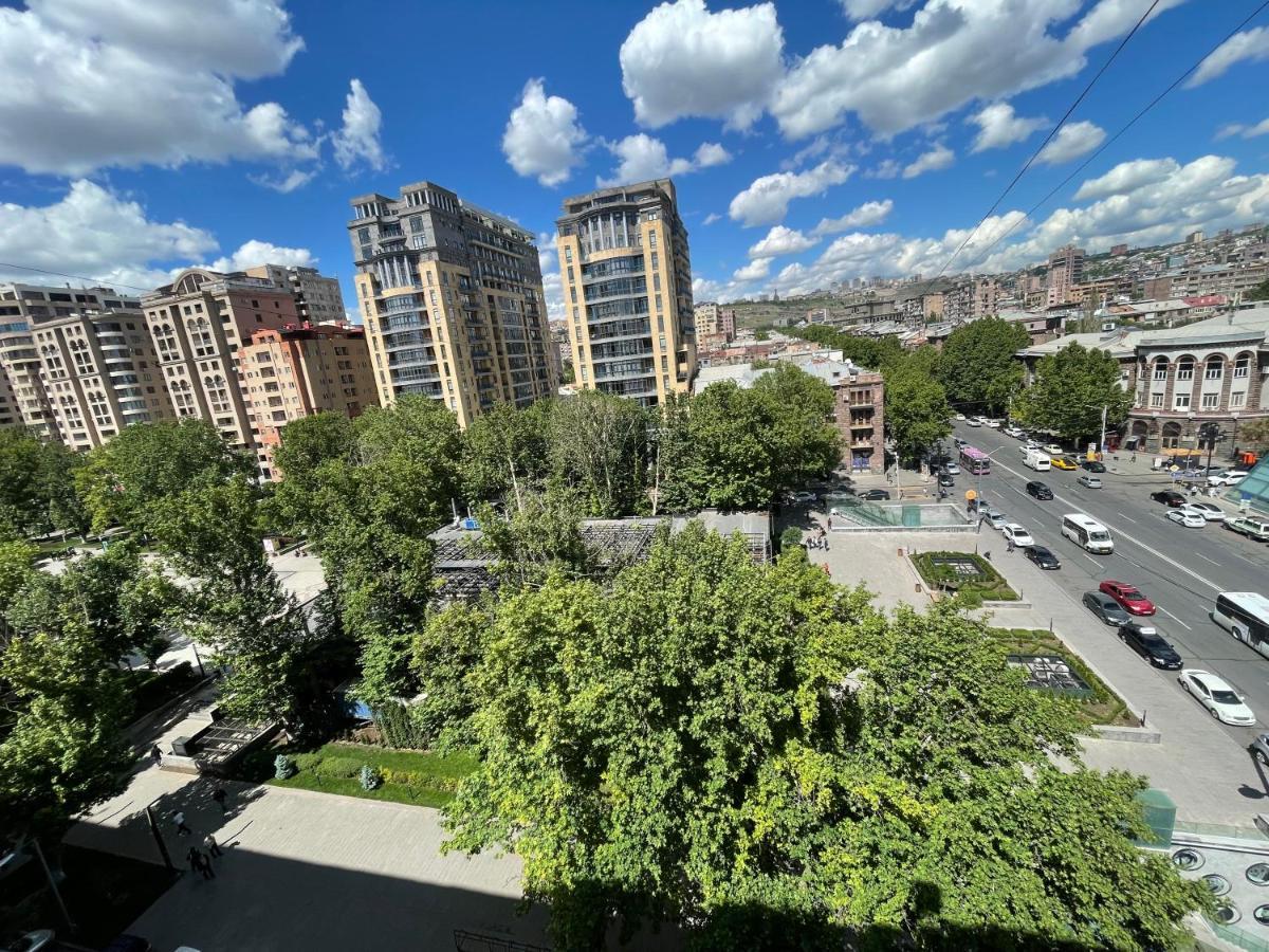 Panorama Apartments Erivan Exterior foto