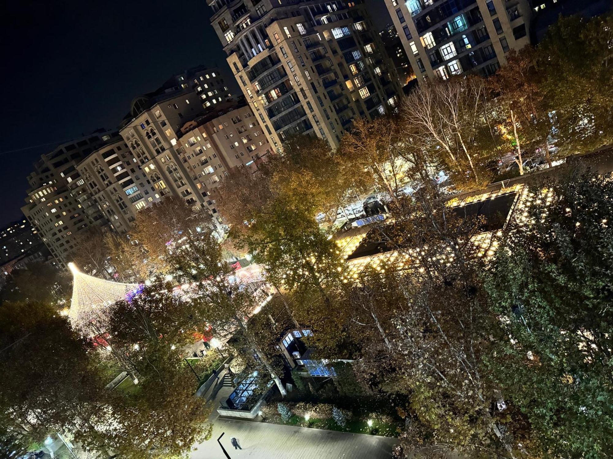 Panorama Apartments Erivan Exterior foto